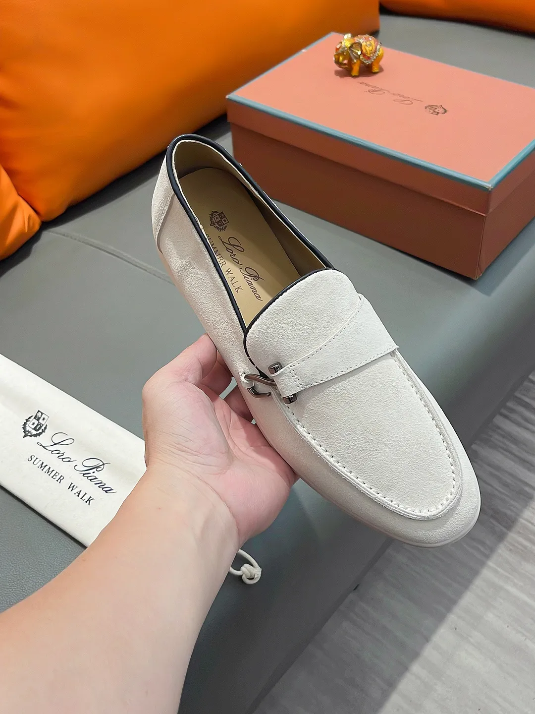 Men's shoes LORO PIANA "LP" P420 Regular size: 38-44 (casual shoes) Product materials: Selected high-mercerized suede upper, comfortable sheepskin lining; original outsole.